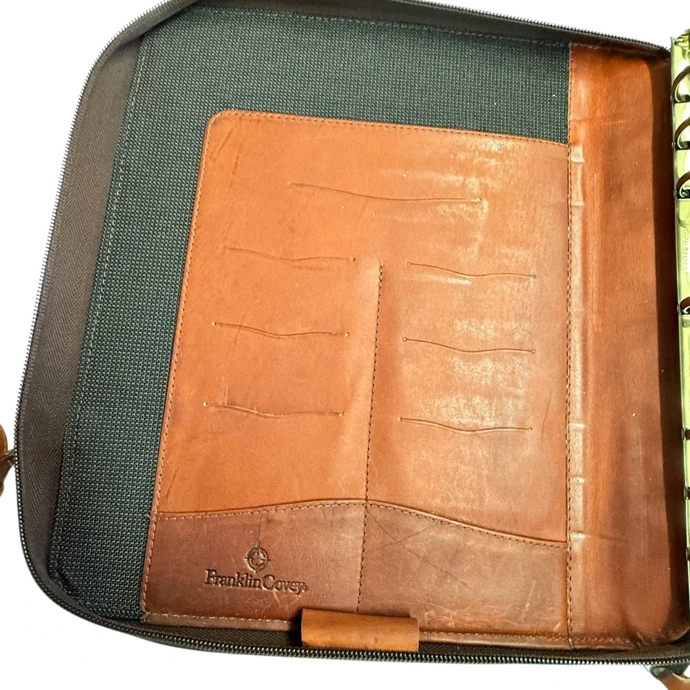 Franklin Covey Leather Zip Around Business Portfolio Planner Organizer‎ Brown